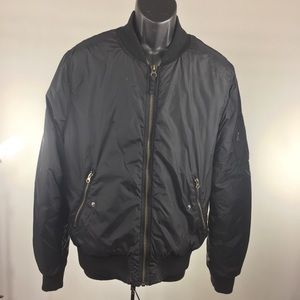 Men’s Divided bomber Jacket.